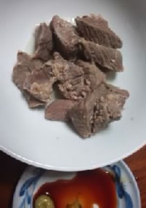 牛すね肉と塩麹でおつまみとスープ-レシピのメイン写真