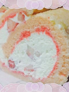 いちごクリームチーズロールケーキ❥-レシピのメイン写真
