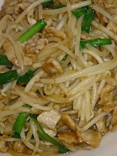 モヤシと豚肉のオイスター炒め-レシピのメイン写真