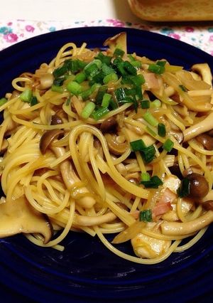 キノコたっぷり☆バター醤油パスタ-レシピのメイン写真