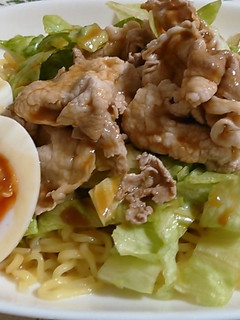 豚しゃぶON冷やし中華-レシピのメイン写真
