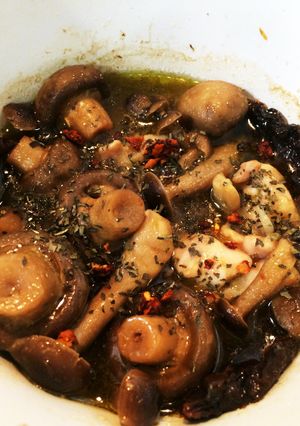 マッシュルームと鶏肉のアヒージョ-レシピのメイン写真