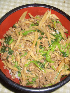 甘辛牛ゴボウ丼-レシピのメイン写真