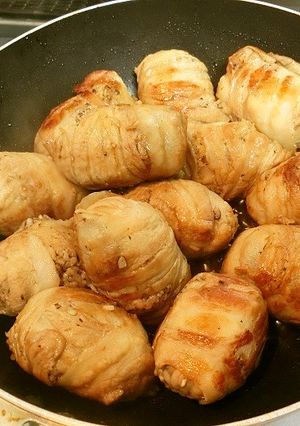 ゆかり入り肉巻きおにぎり☆-レシピのメイン写真