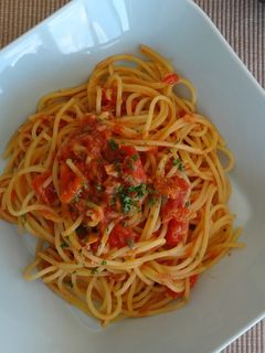 ツナとケイパーのトマトパスタ-レシピのメイン写真