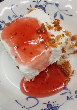 パン耳を土台にレアチーズケーキ-レシピのメイン写真