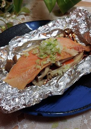鮭の西京漬け(粕漬けでも)ホイル焼き　-レシピのメイン写真