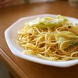 かんたんペペロンチーノ風オイリーパスタ