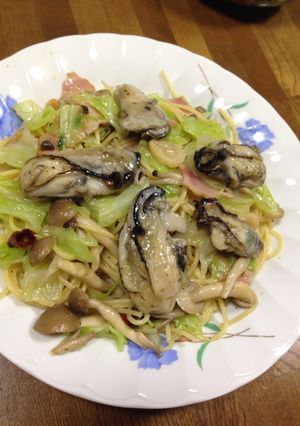 牡蠣とキャベツのペペロンチーノ-レシピのメイン写真