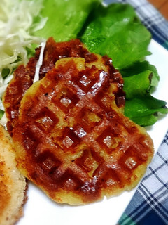 ワッフルメーカーでかりもちじゃがいも餅♡-レシピのメイン写真