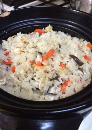 土鍋で早い！旨い！☆肉なし炊き込みご飯-レシピのメイン写真