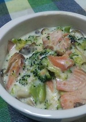 鮭とブロッコリーの、クリーム炒め煮-レシピのメイン写真