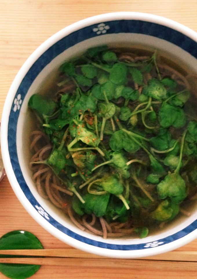 とろろ昆布とつまみ菜お蕎麦-レシピのメイン写真