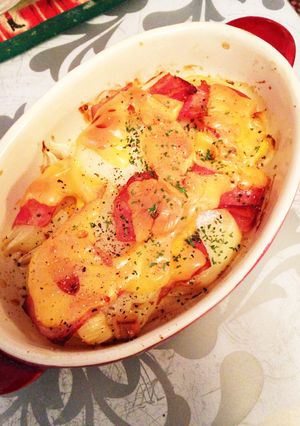 余り物でタパス☆じゃがバタチーズ焼き-レシピのメイン写真