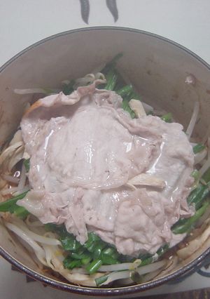 楽チン!!もやしと豚肉スチーム-レシピのメイン写真