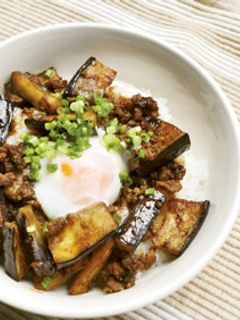 なすとひき肉のコク味噌丼-レシピのメイン写真