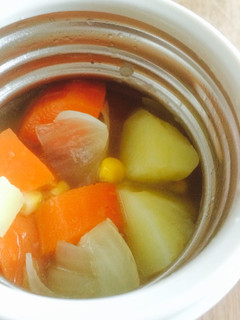 スープジャーで簡単☆ポトフ風野菜スープ-レシピのメイン写真