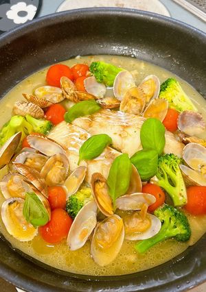 我流簡単♪魚介風味満喫♪アクアパッツァ-レシピのメイン写真