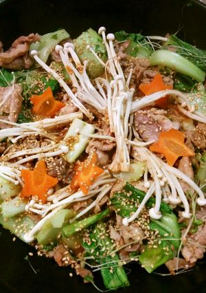 豚肉、かいわれ、チンゲン菜炒め-レシピのメイン写真