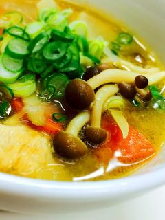鶏皮出汁の絶品味噌汁-レシピのメイン写真