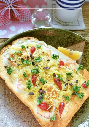 ベーコンのココナッツカレートースト-レシピのメイン写真
