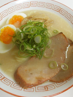 2種類の鍋スープで本格ラーメンスープ!-レシピのメイン写真