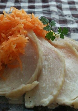 パンに♪むね肉でしっとり鶏ハム-レシピのメイン写真