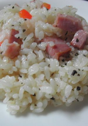炊飯器で♪バジル香るピラフ-レシピのメイン写真