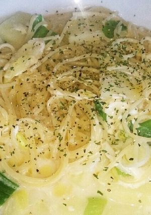 ネギとスライスチーズのスパゲッティ-レシピのメイン写真