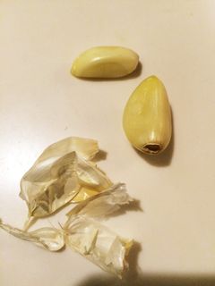 レンジで簡単!にんにくの皮むき-レシピのメイン写真