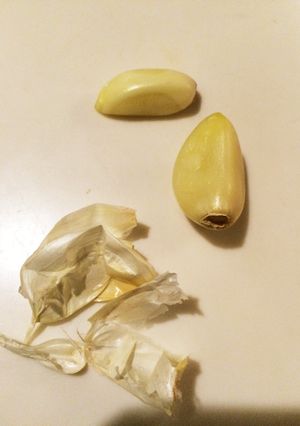 レンジで簡単!にんにくの皮むき-レシピのメイン写真