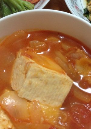 トマト 玉ねぎ ソーセージスープ-レシピのメイン写真