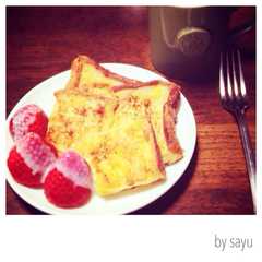 รูปของ しっとりふわふわフレンチトースト♡