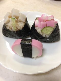 かまぼこでおひな様-レシピのメイン写真
