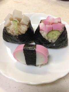 かまぼこでおひな様-レシピのメイン写真
