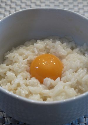 白身が苦手な人のための　卵かけご飯♡-レシピのメイン写真