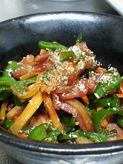 朝ごはんにお弁当に♪きんぴらベーコン-レシピのメイン写真