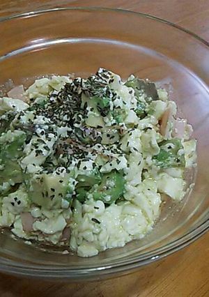 ハムがアクセント♪アボガド豆腐サラダ-レシピのメイン写真