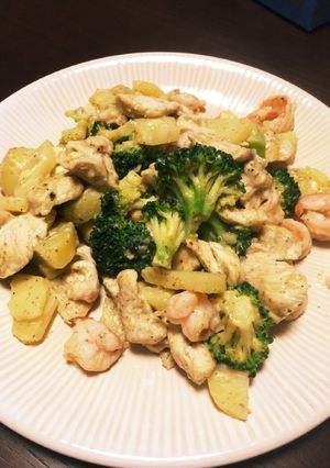 鶏胸肉と野菜達のバジルソース炒め-レシピのメイン写真