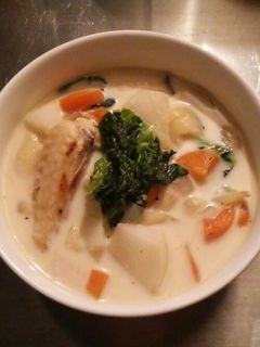 野菜たっぷり◎チキンのミルク味噌スープ-レシピのメイン写真