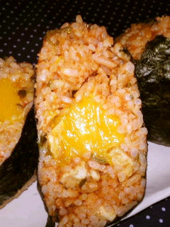 冷凍卵で!変りオムライスおにぎり(^^♪-レシピのメイン写真