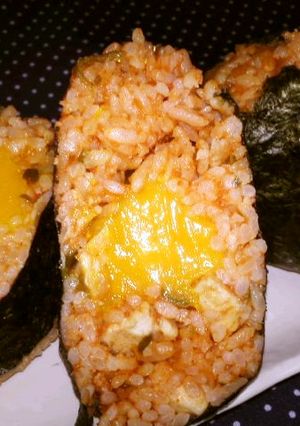 冷凍卵で！変りオムライスおにぎり(^^♪-レシピのメイン写真