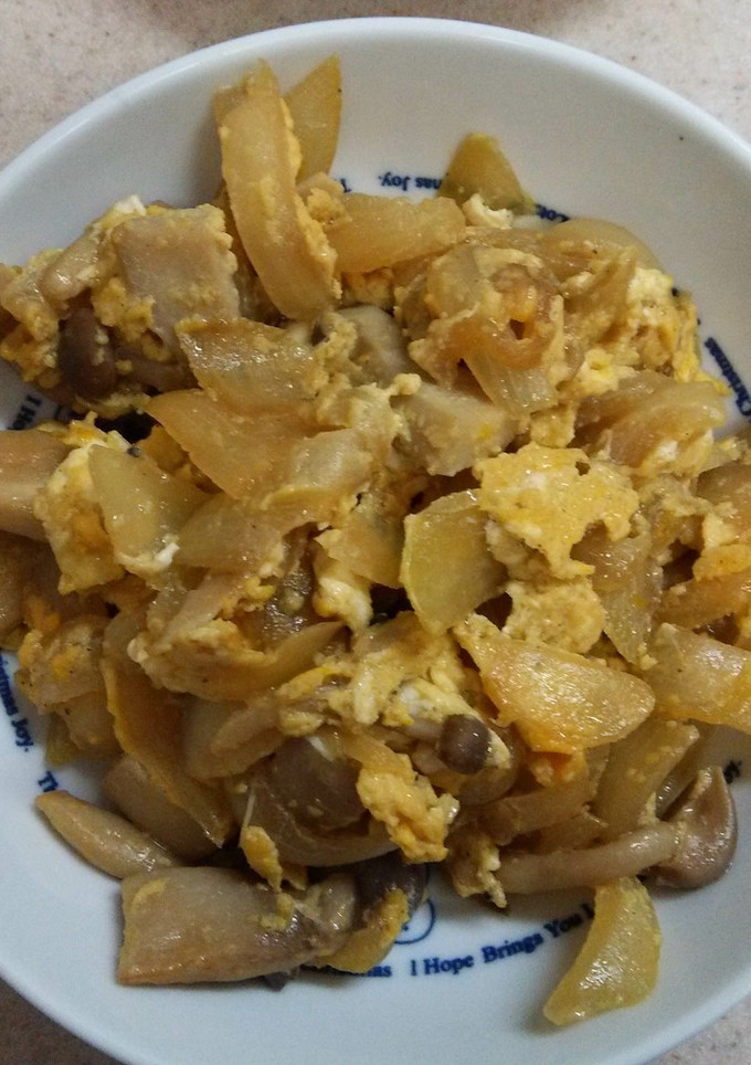 簡単玉ねぎきのこ卵のオイスター炒め-レシピのメイン写真