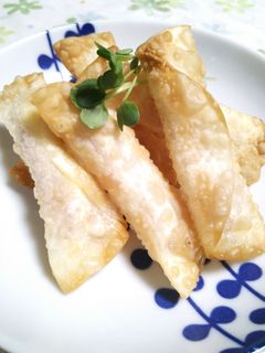 餃子の皮で チーズのくるっと巻き揚げ-レシピのメイン写真