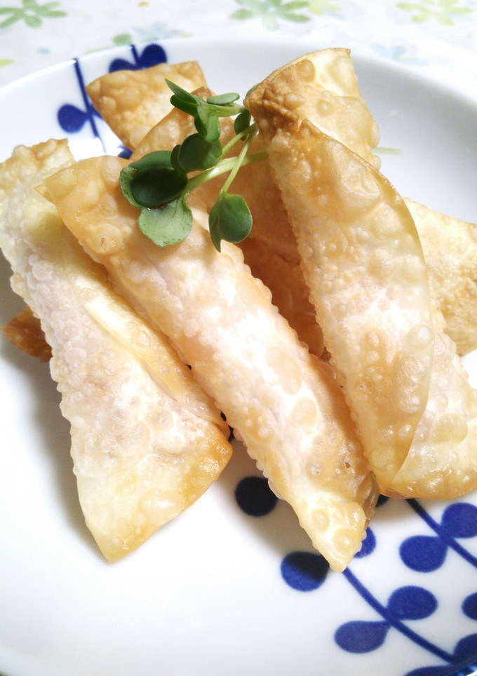 餃子の皮で チーズのくるっと巻き揚げ-レシピのメイン写真