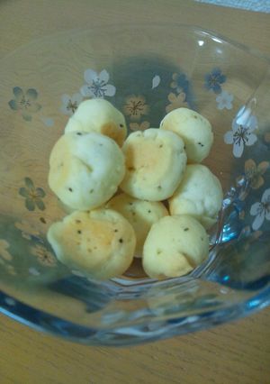 ☆ブラックペッパーいりチーズクッキー☆-レシピのメイン写真