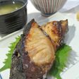 漬けるだけ♪ブリの漬け焼き