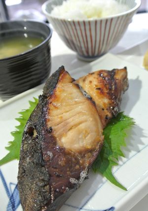 漬けるだけ♪ブリの漬け焼き-レシピのメイン写真