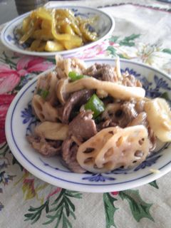 蓮根と牛肉の赤ワイン炒め-レシピのメイン写真