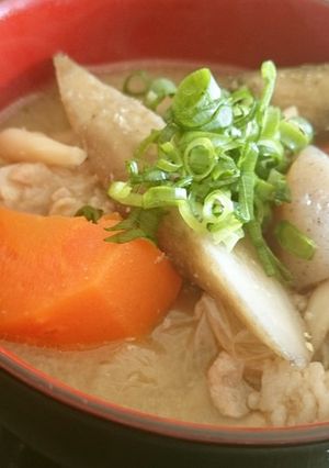 ほっこり温まるお野菜たっぷり♪豚汁-レシピのメイン写真